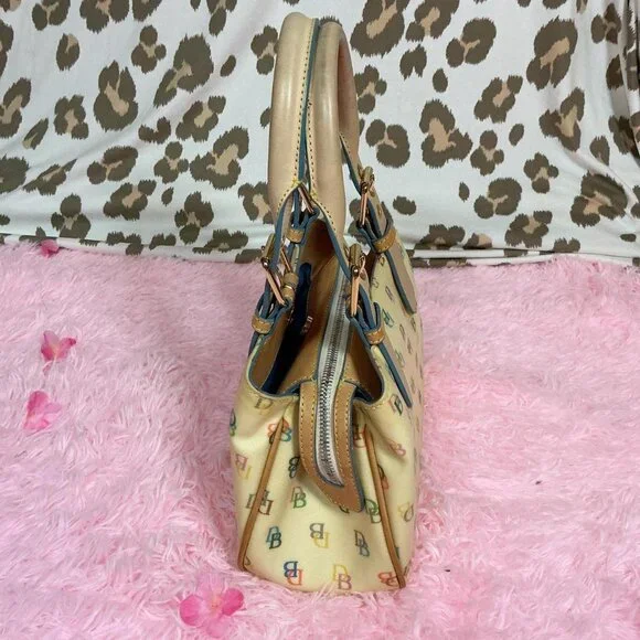 Sold - Picture 2 of 8